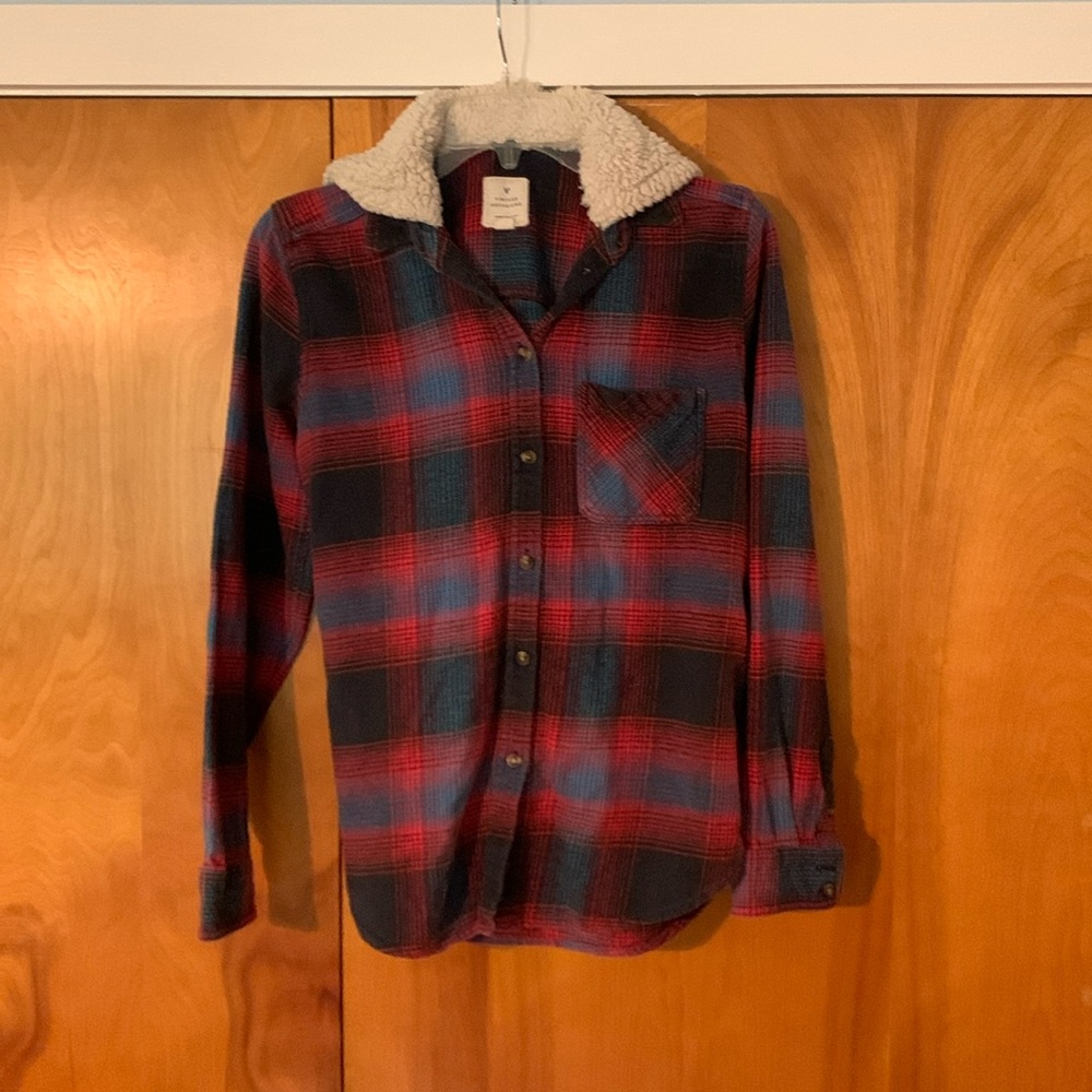 American Eagle vintage boyfriend hooded flannel. Small EUC